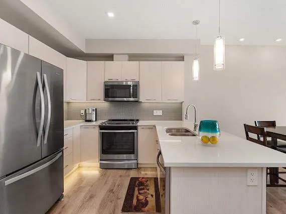 214 Sherwood Square NW, #414