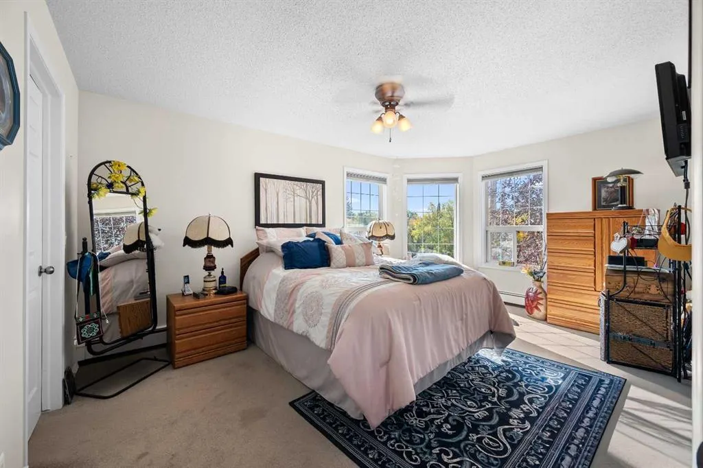 5120 48 Street, #206
