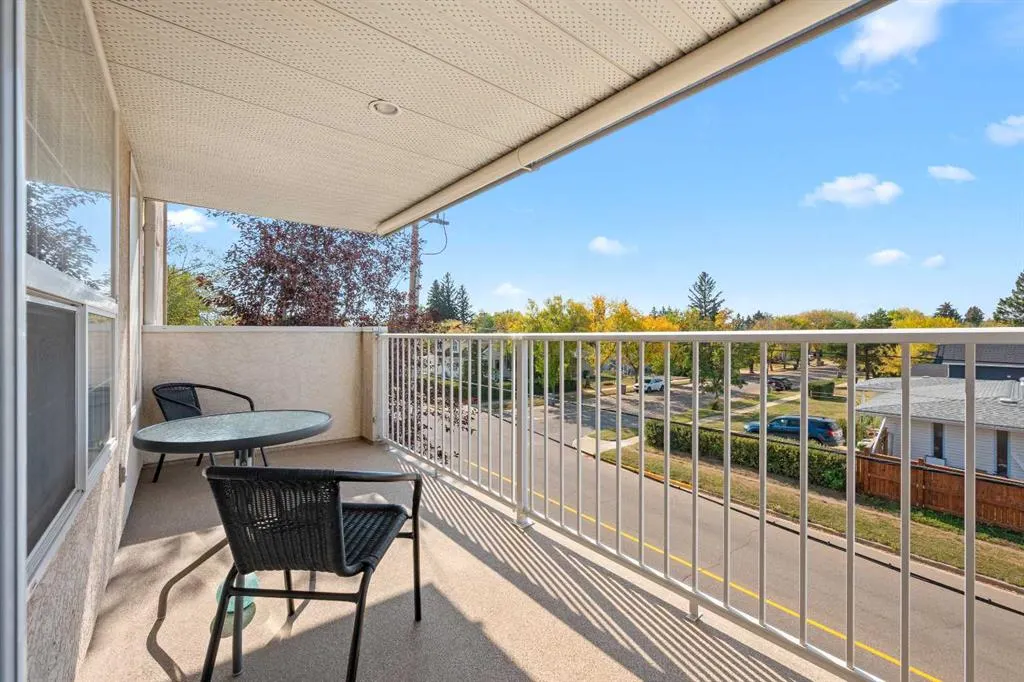 5120 48 Street, #206