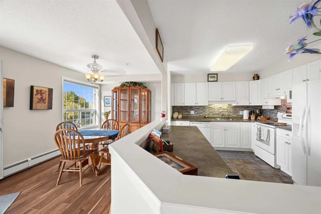 5120 48 Street, #206