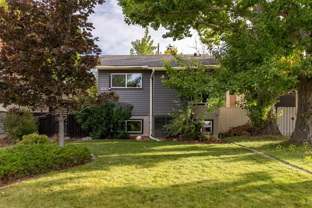 826 Columbia Boulevard W