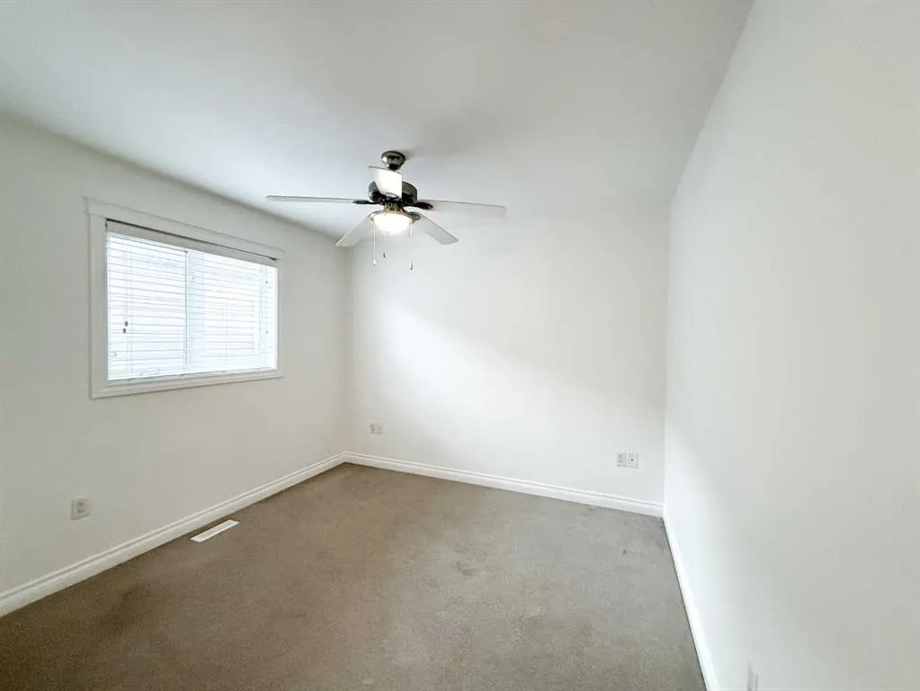 4833 52 Street, #201