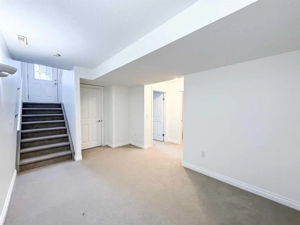 4833 52 Street, #201