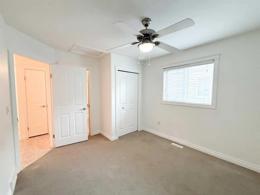 4833 52 Street, #201