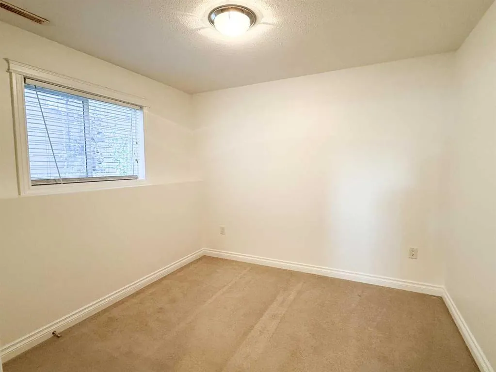 4833 52 Street, #201