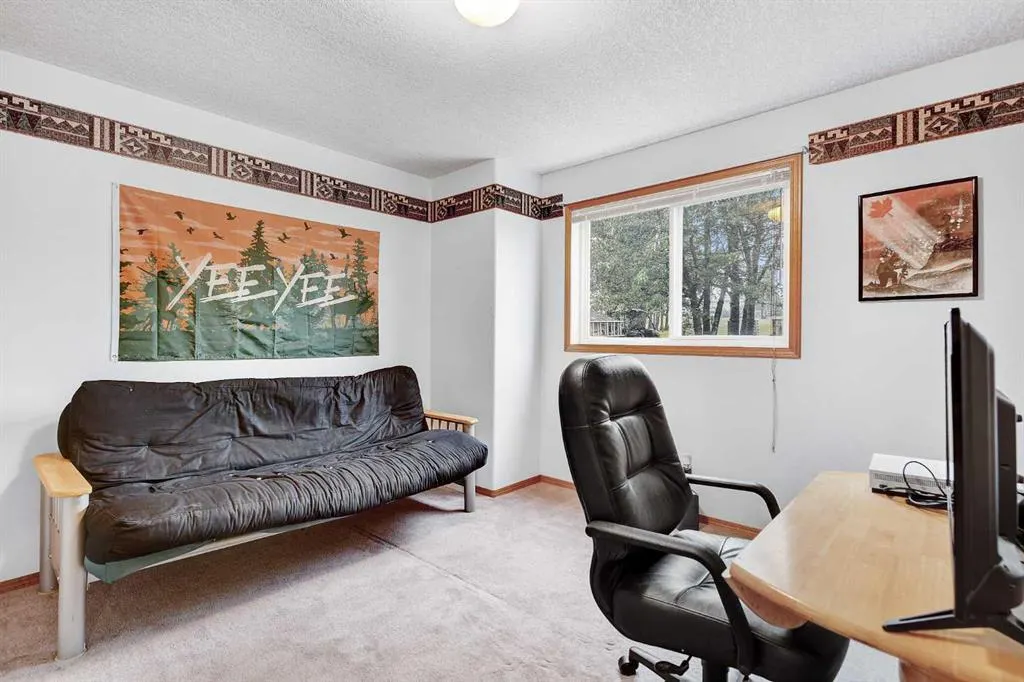 10816 STERN CRES