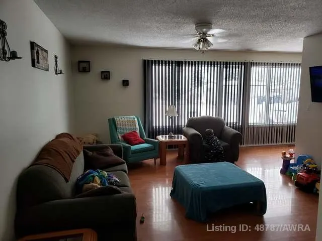 10850 98 AVE