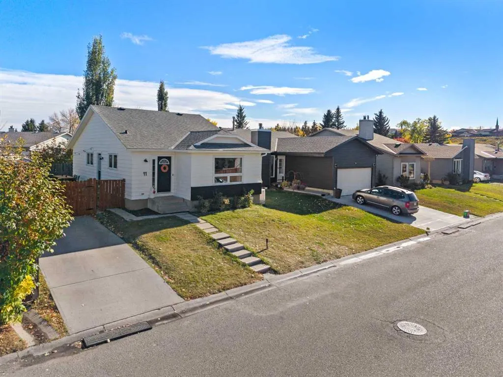 11 Deerfield Circle SE