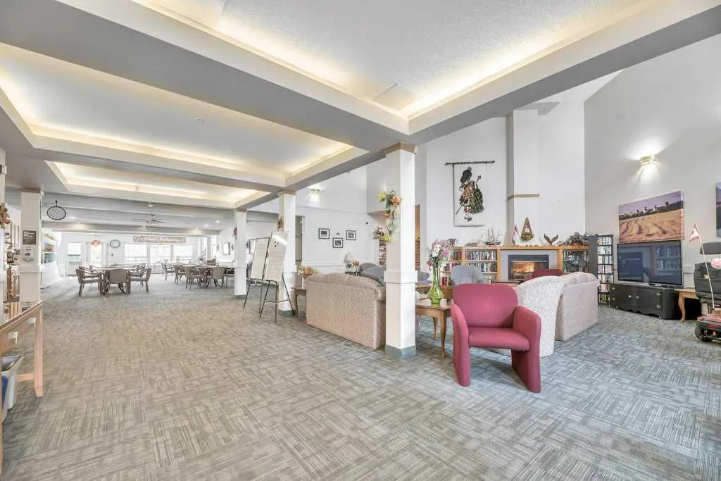 3 Parklane Way, #102