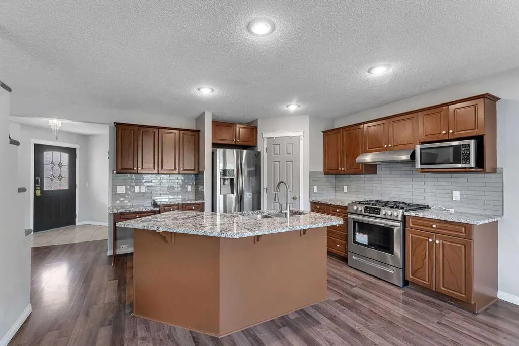 22 Cimarron Crescent