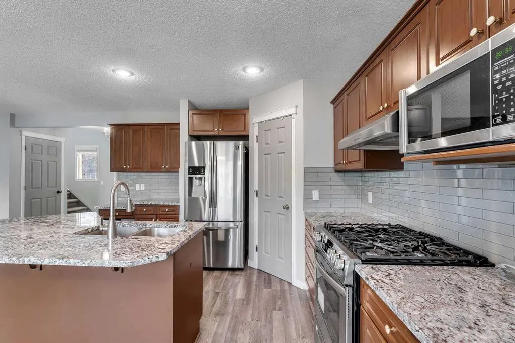 22 Cimarron Crescent