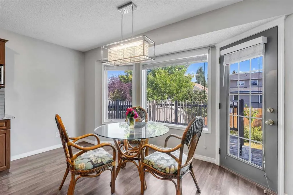 22 Cimarron Crescent