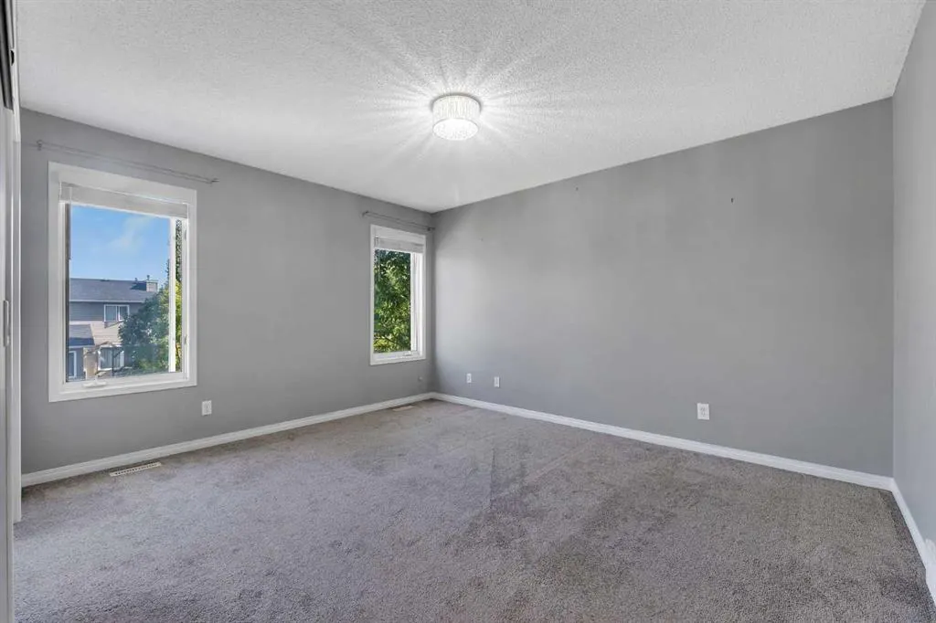 22 Cimarron Crescent