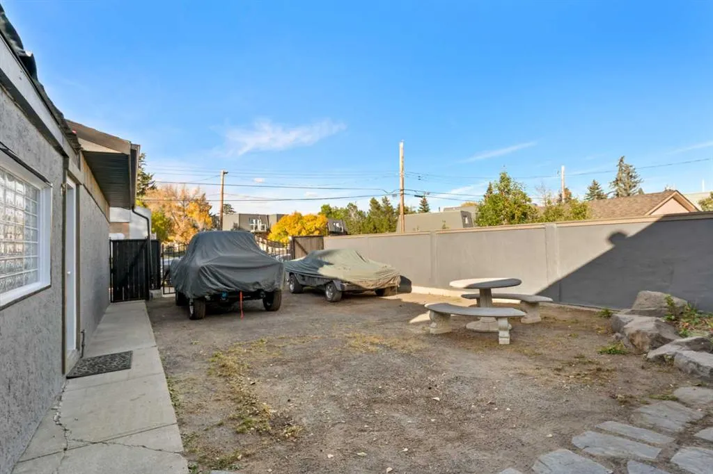 436 Attica Drive SE