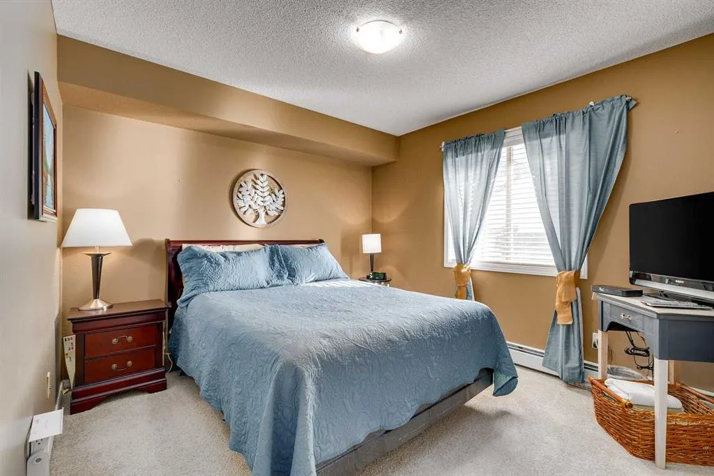 60 Panatella Street NW, #2414