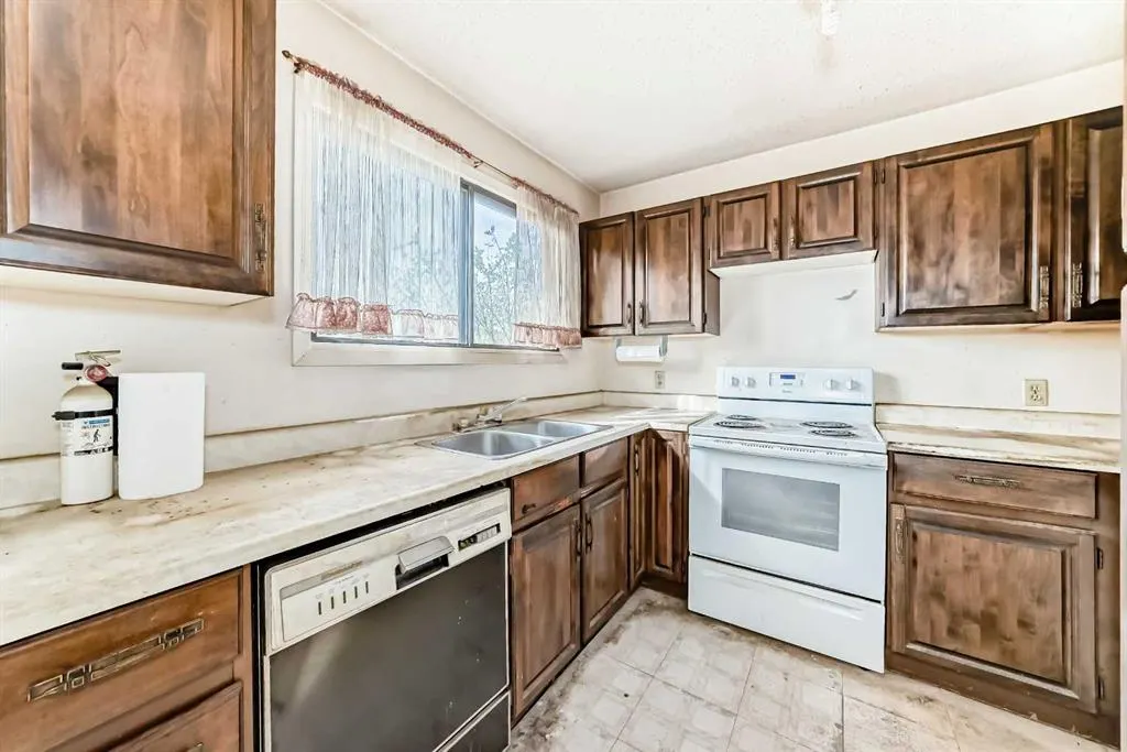 6915 Ranchview Drive NW, #160