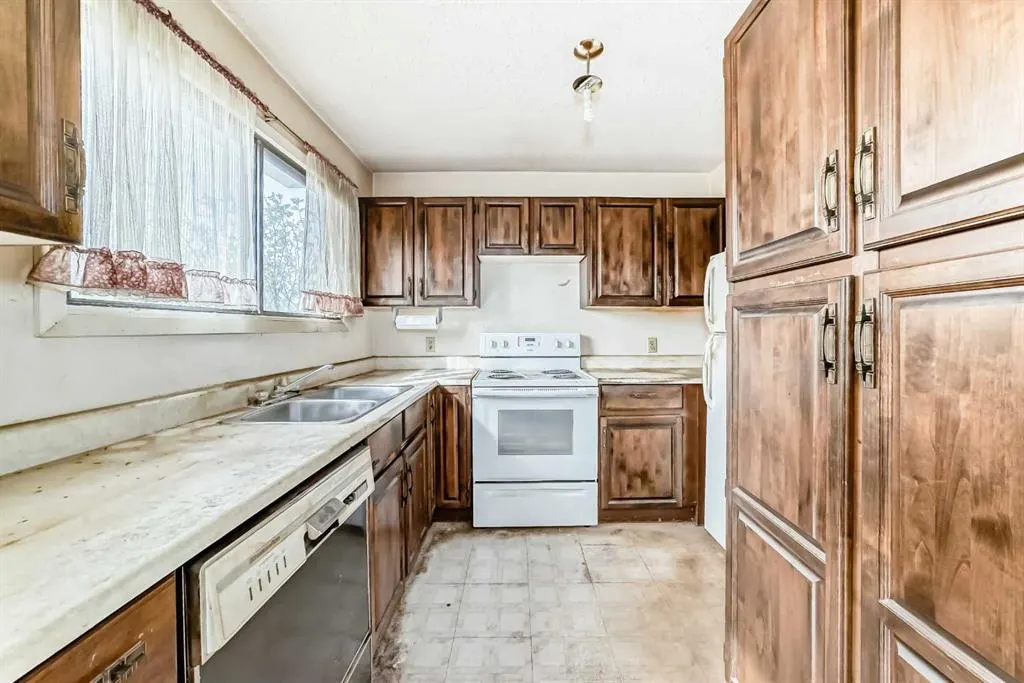 6915 Ranchview Drive NW, #160