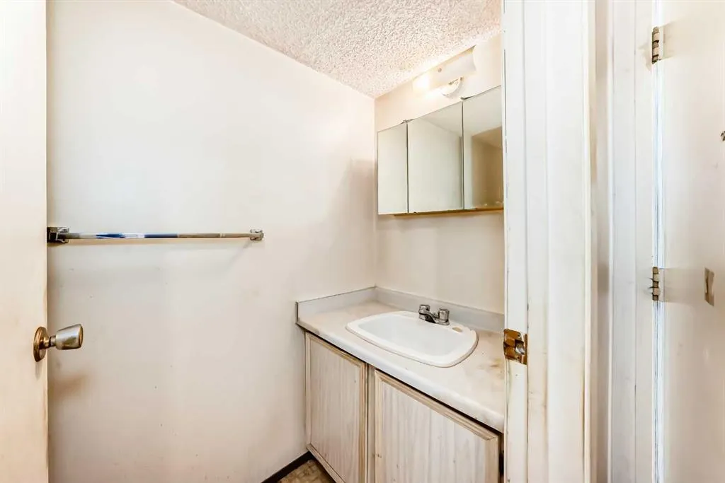6915 Ranchview Drive NW, #160