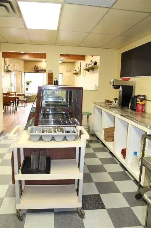 114 4th Avenue SW