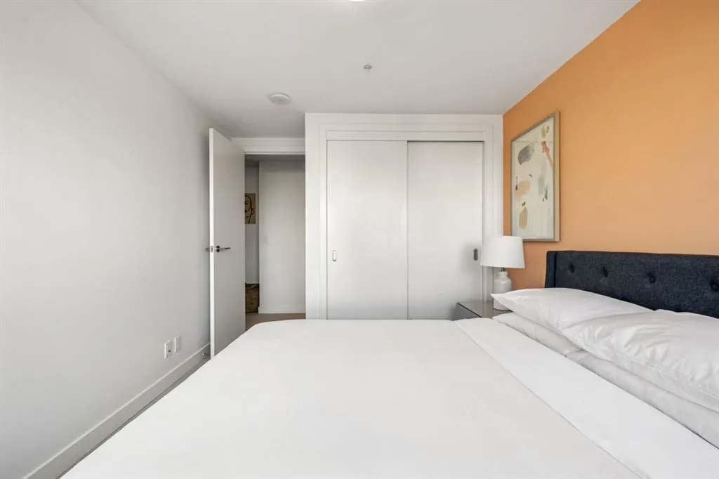 1501 6 Street SW, #102
