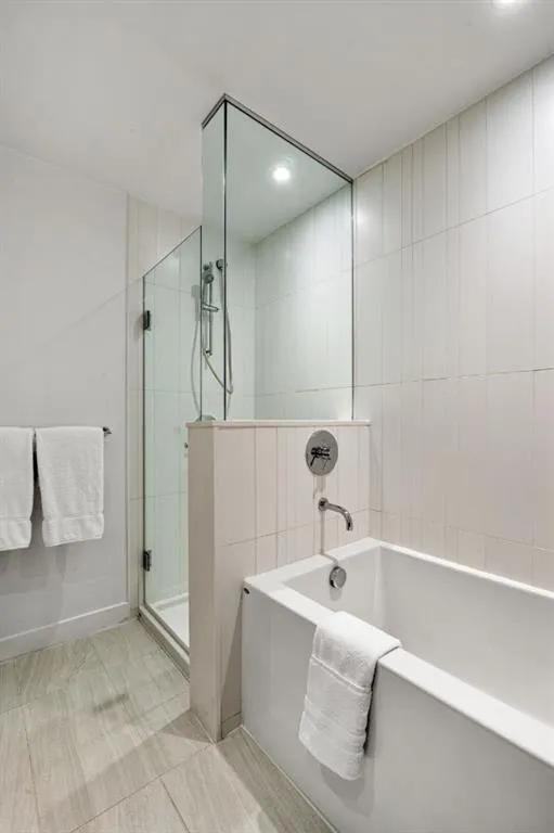1501 6 Street SW, #102