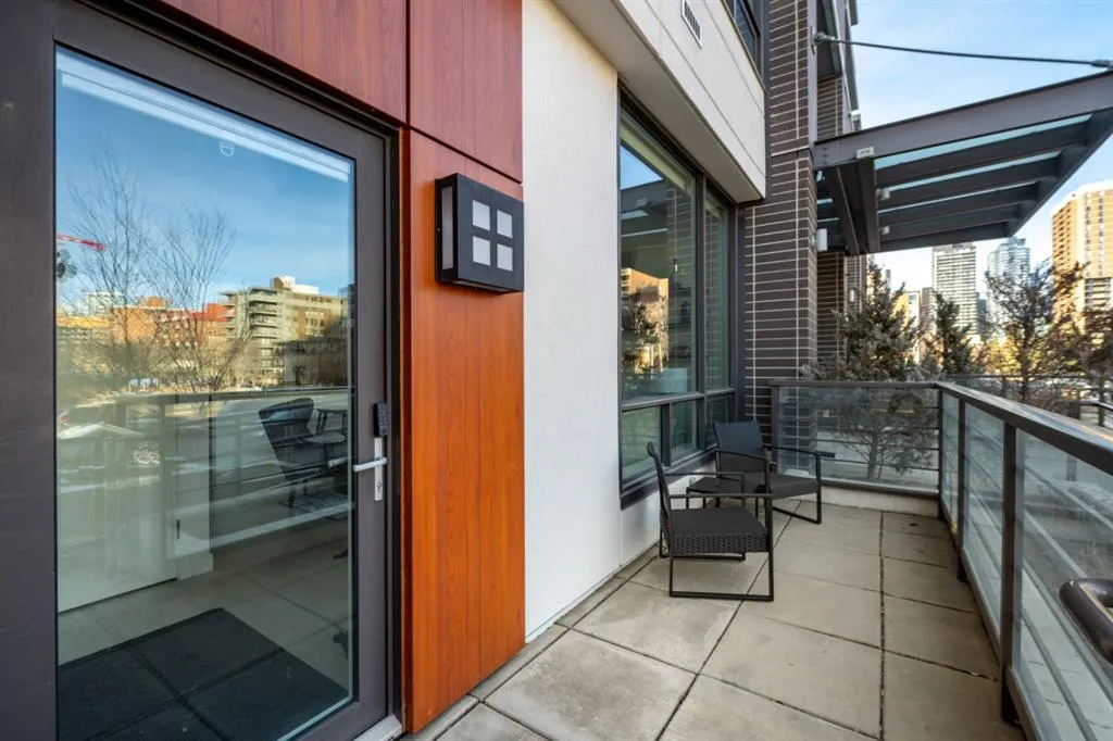 1501 6 Street SW, #102