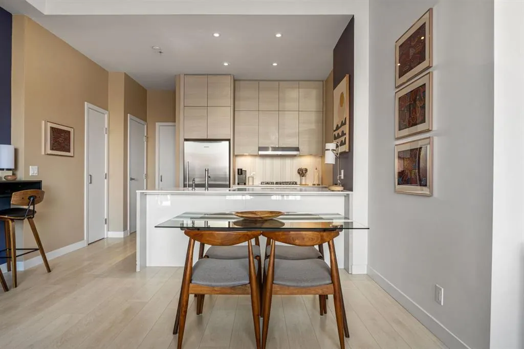 1501 6 Street SW, #102