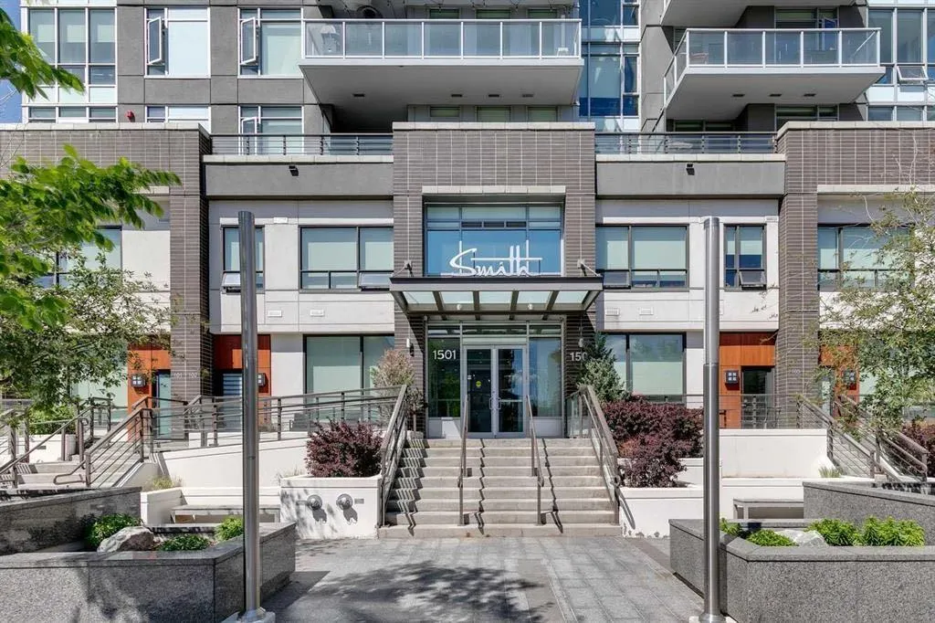 1501 6 Street SW, #102