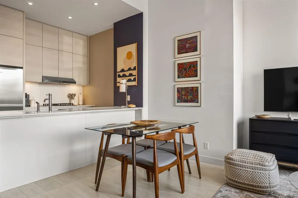 1501 6 Street SW, #102