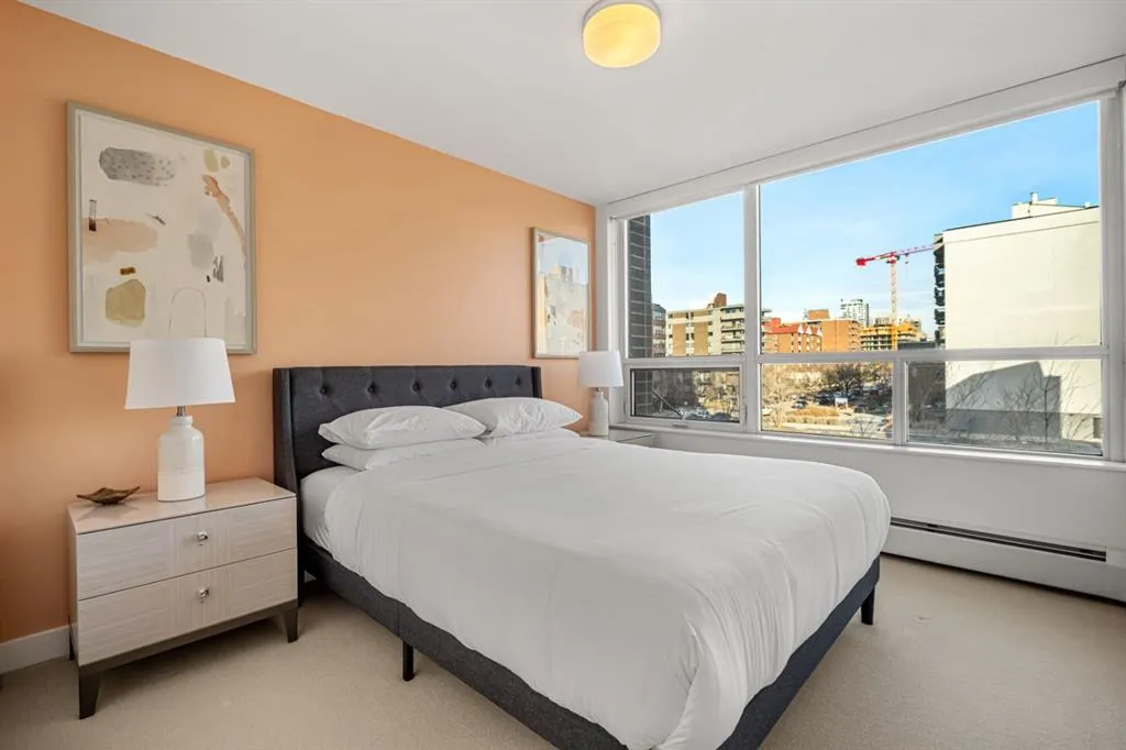 1501 6 Street SW, #102