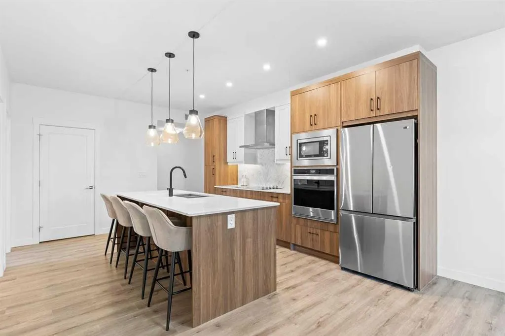 40 Walgrove Walk SE, #112