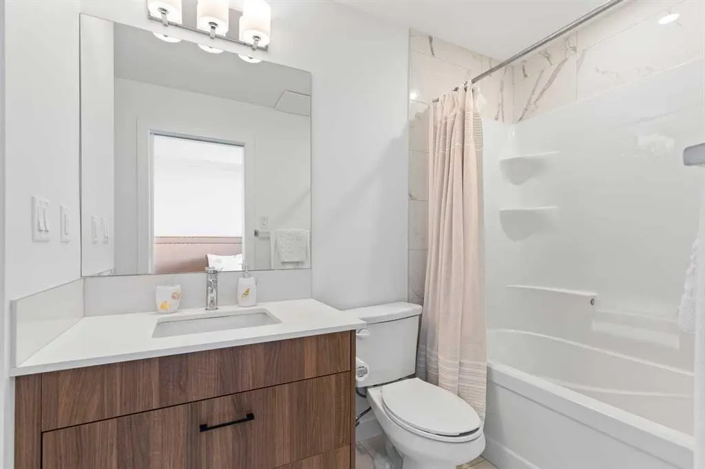 40 Walgrove Walk SE, #112