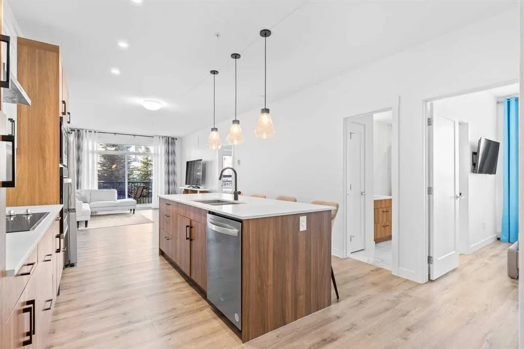 40 Walgrove Walk SE, #112