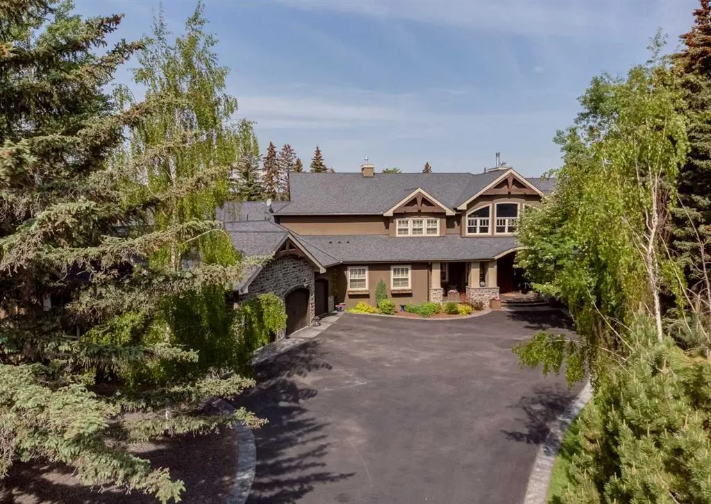 16 Pinehurst Drive