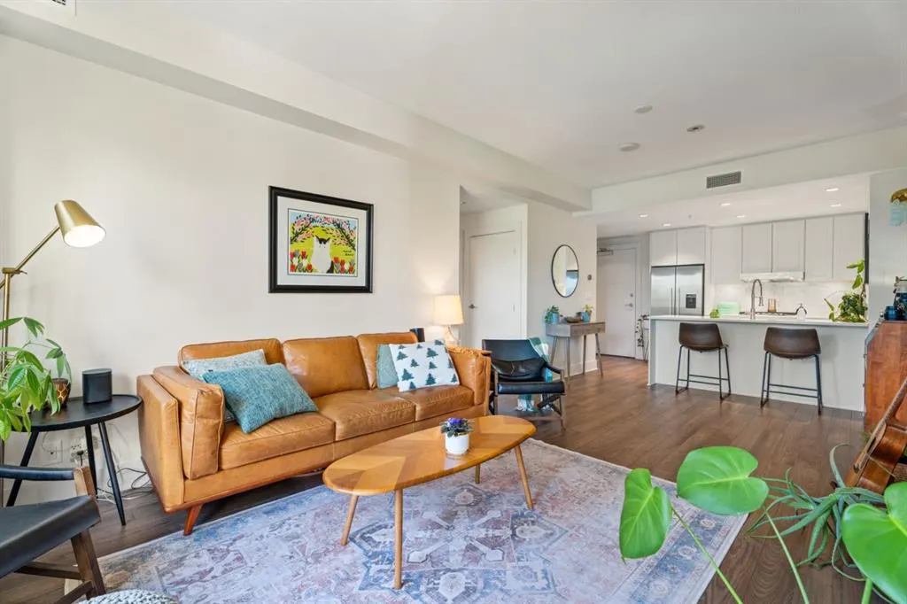 46 9 Street NE, #315