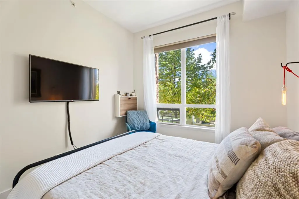 46 9 Street NE, #315