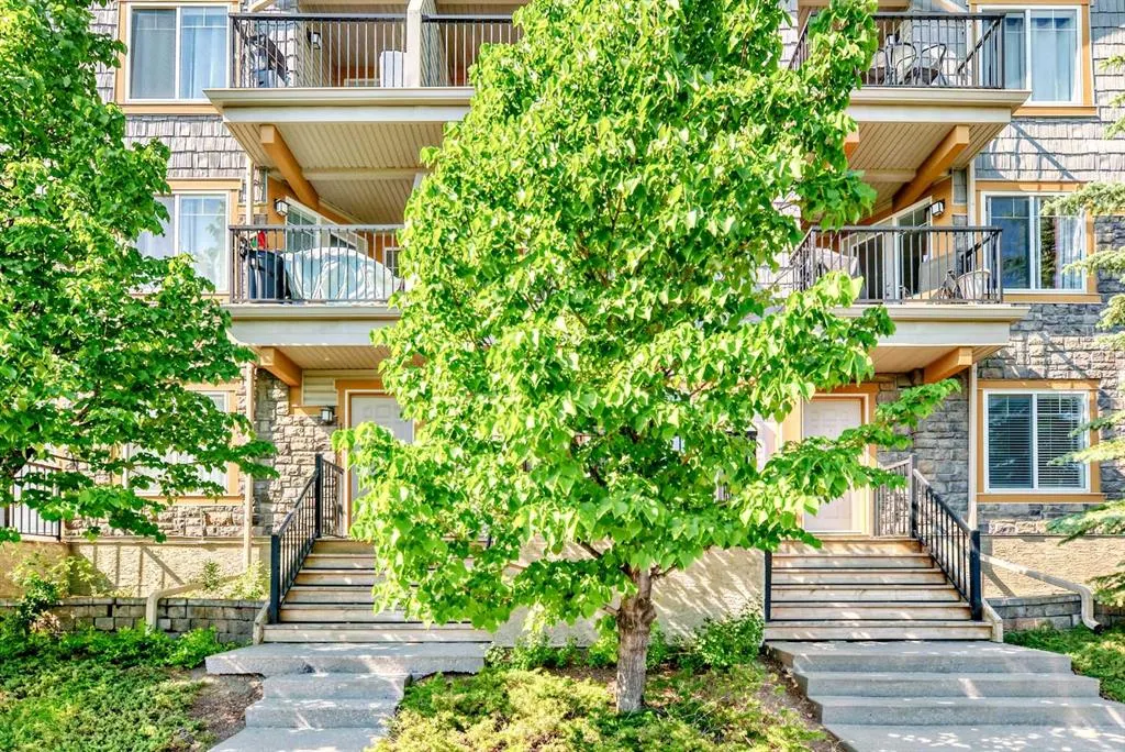 21 McKenzie Towne Gate SE, ##12