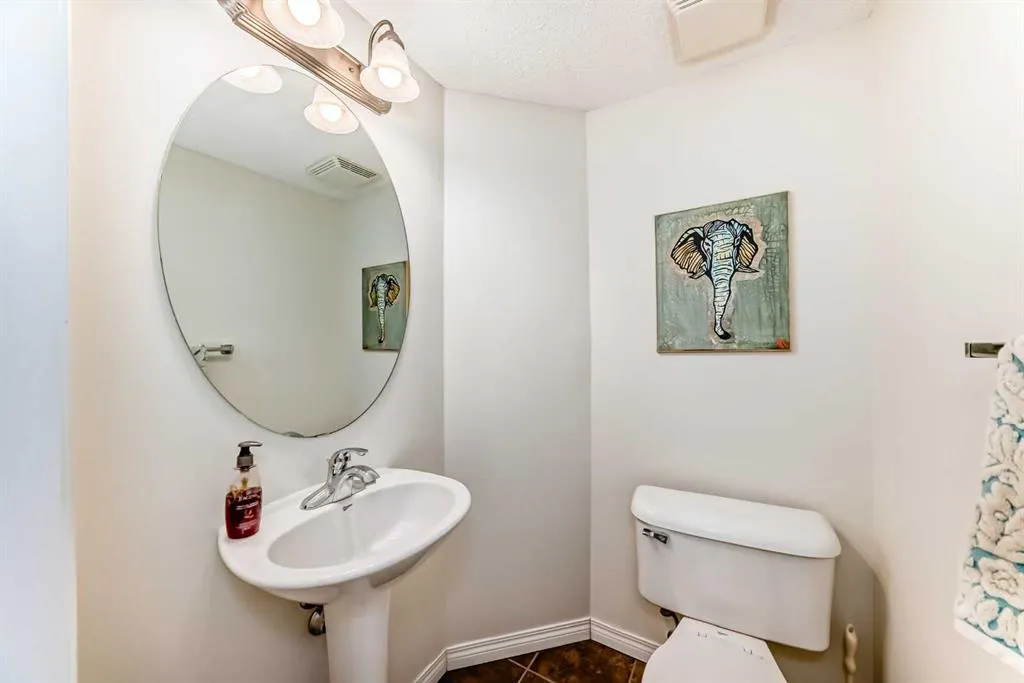 21 McKenzie Towne Gate SE, ##12