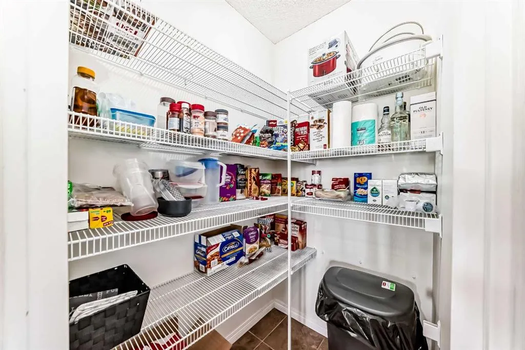 21 McKenzie Towne Gate SE, ##12