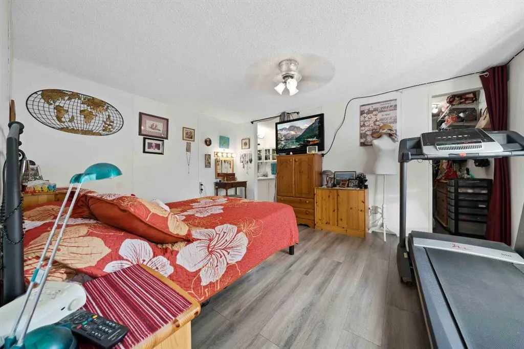 4000 13 Avenue SE, ##239