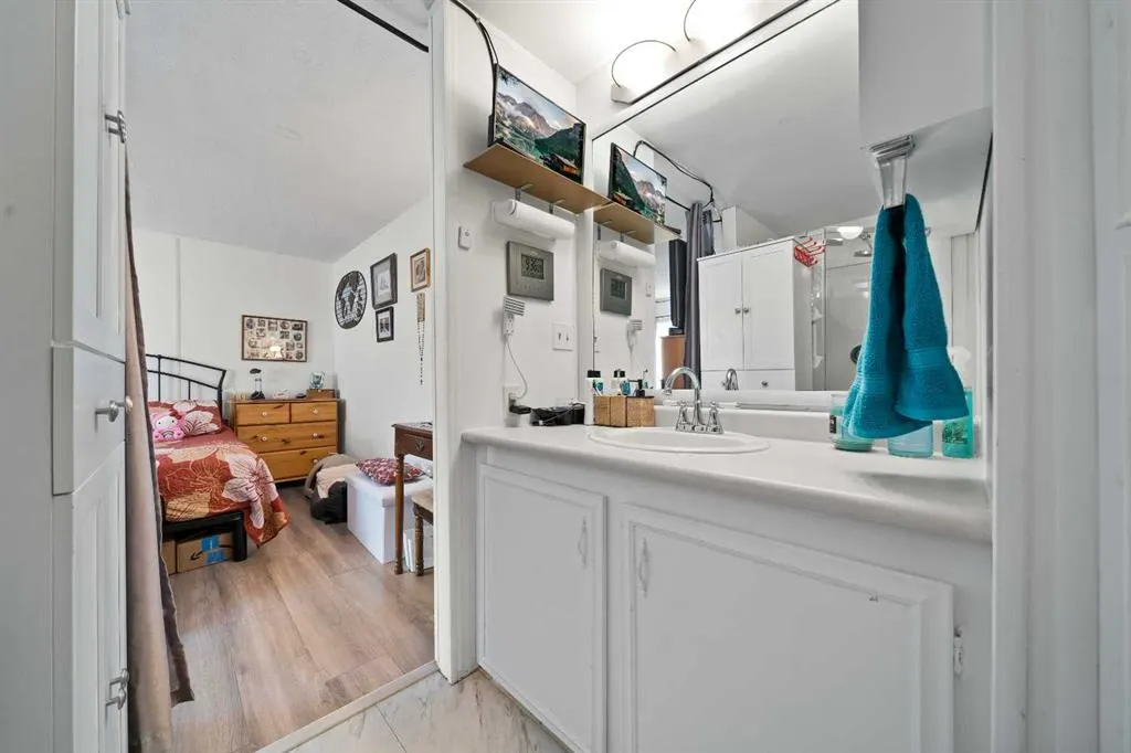 4000 13 Avenue SE, ##239