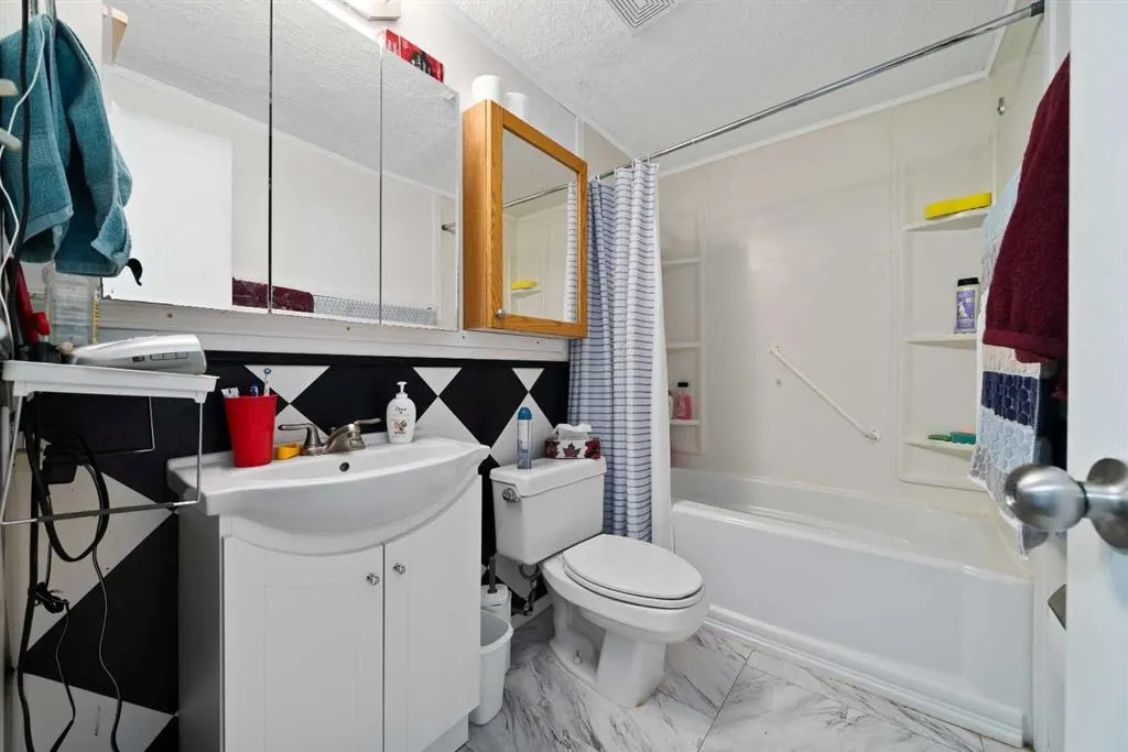 4000 13 Avenue SE, ##239