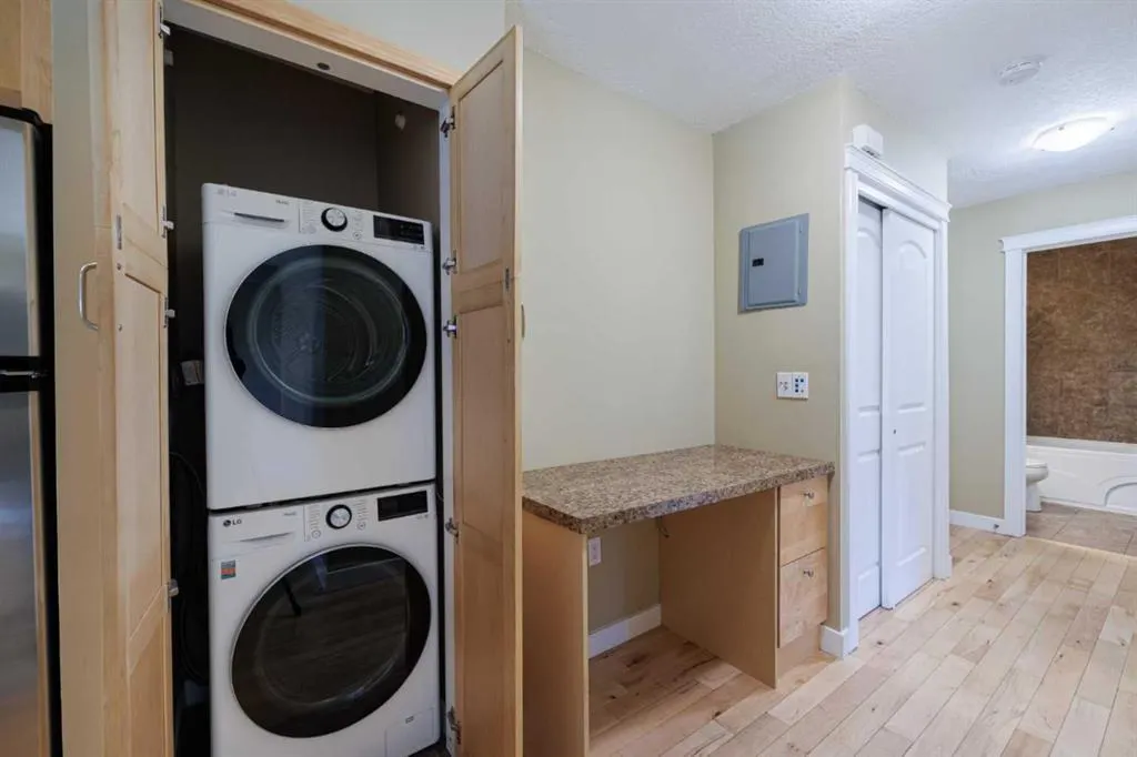 1715 13 Street SW, #10