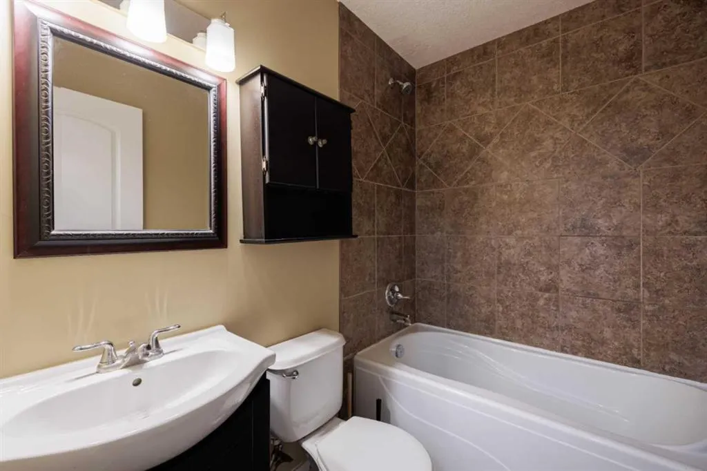 1715 13 Street SW, #10
