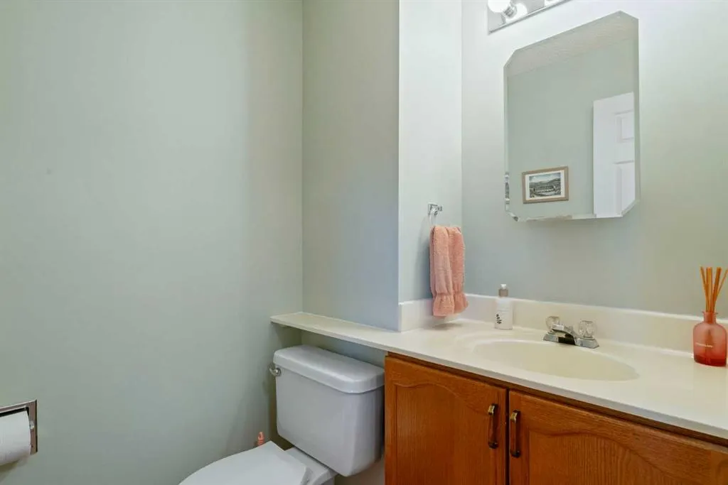 79 Scenic Gardens NW