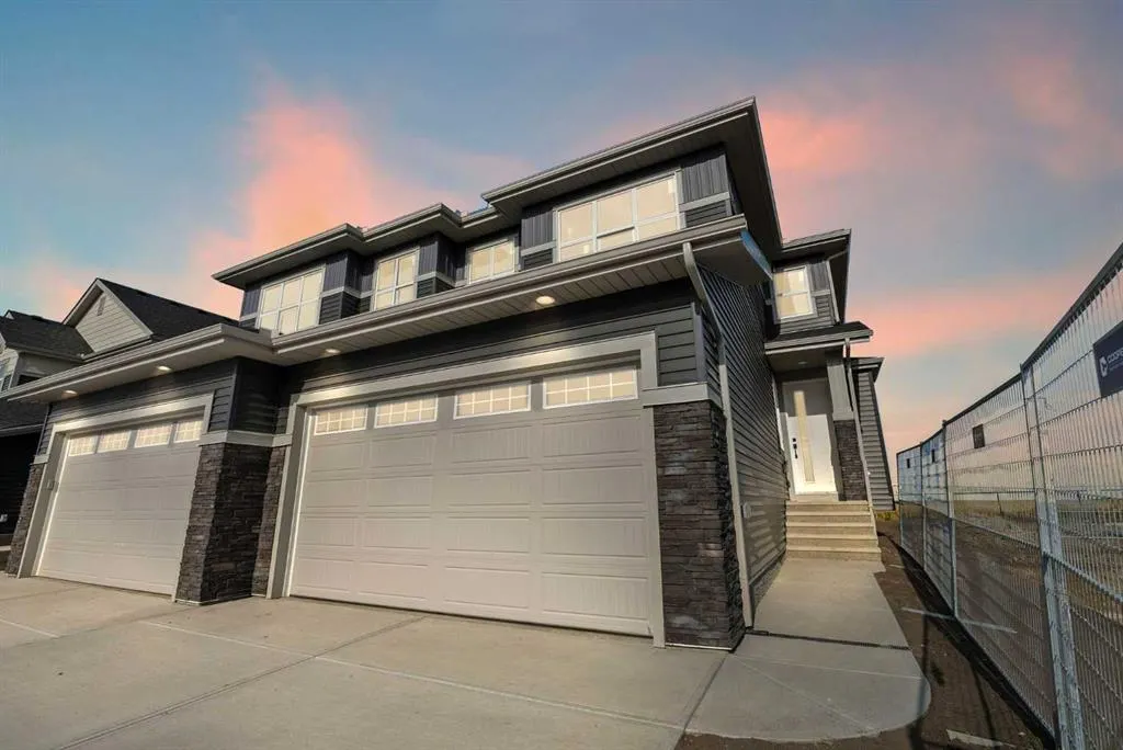 466 Kinniburgh Loop