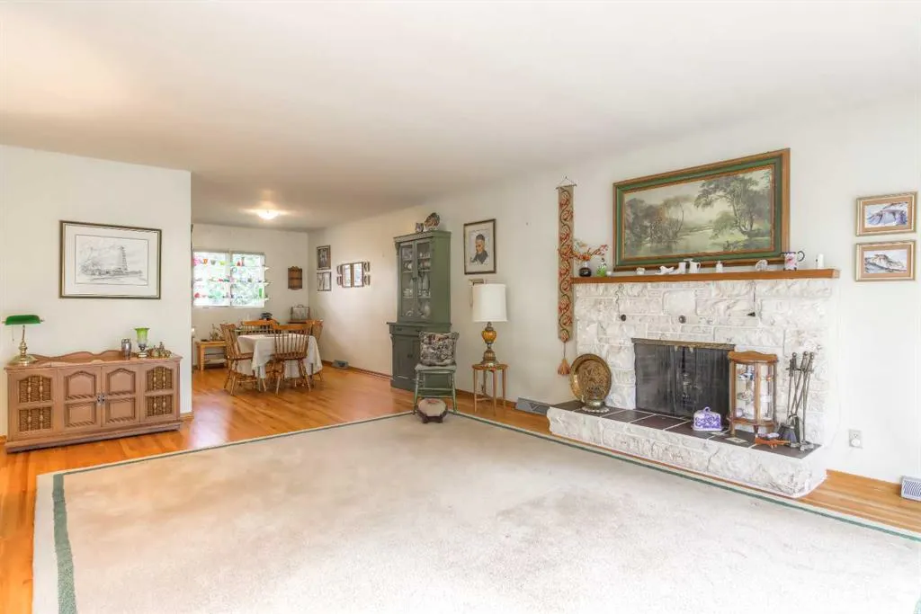 82 Wedgewood Drive SW