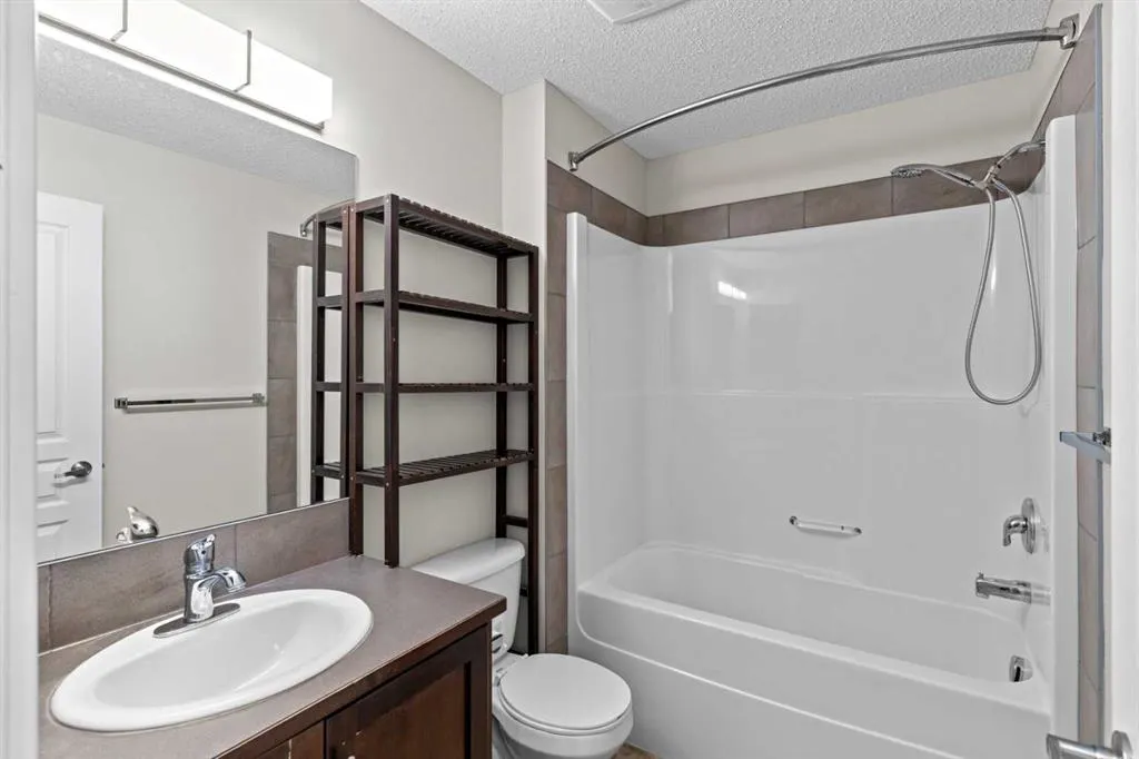 48 Panatella Road NW, #109