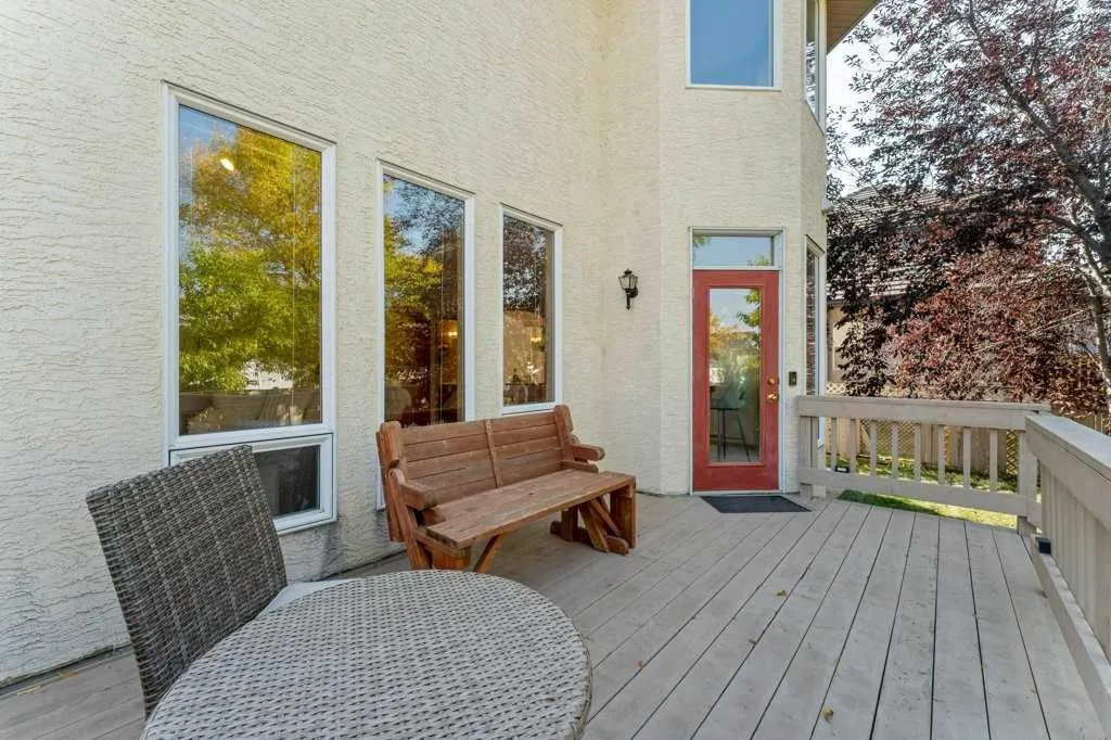 10 Grande Point Estates