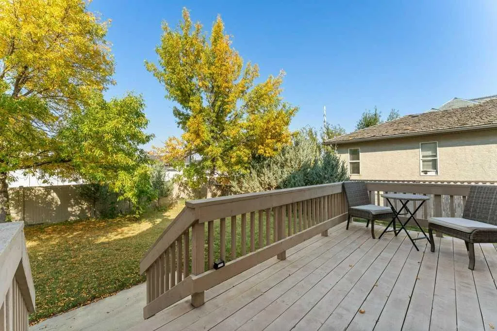 10 Grande Point Estates
